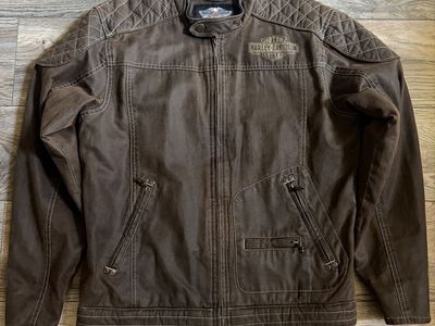 New Harley Davidson men’s leather jacket size medium