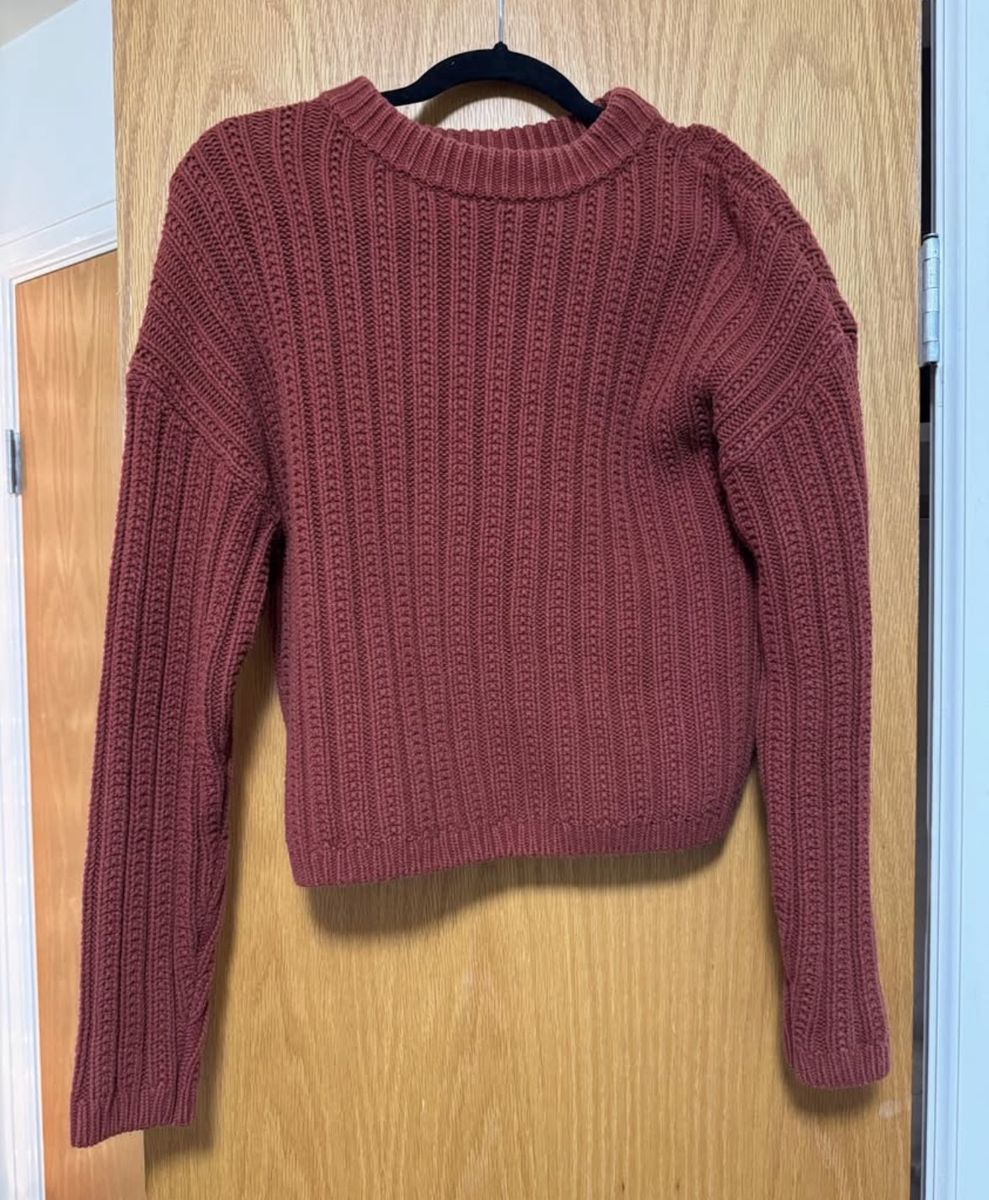 Universal Thread Women's Rust Knit Crewneck Sweater Size Small