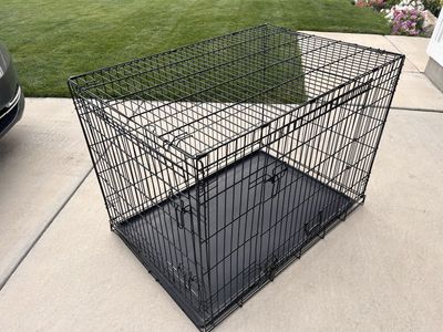 Large Wire Metal Dog Crate Kennel with Removable Plastic Pan