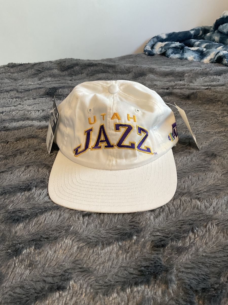 Vintage Utah Jazz Starter Snapback Hat NEW WITH TAGS Deadstock NBA 90s White