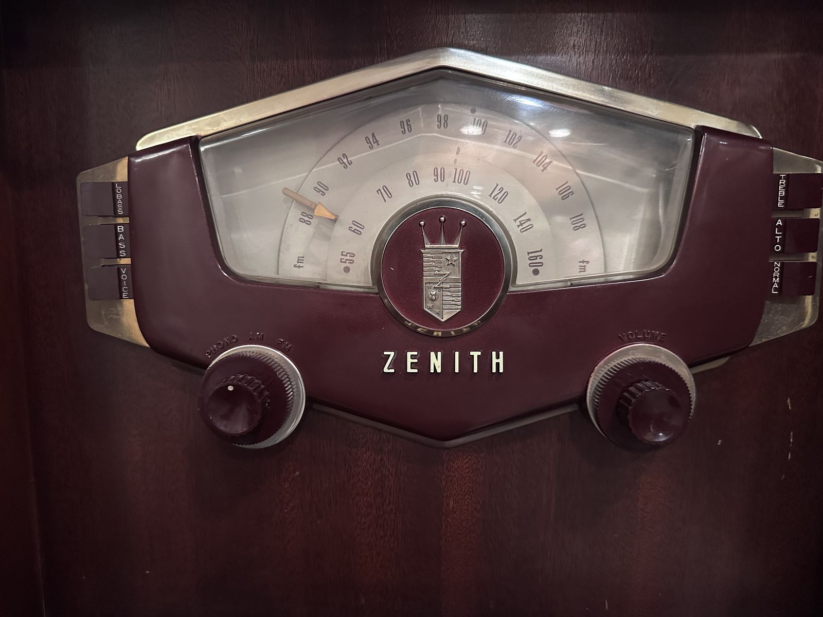 Vintage Zenith Cobra-Matic Tube Radio / Record Player Console – Mid Century Modern
