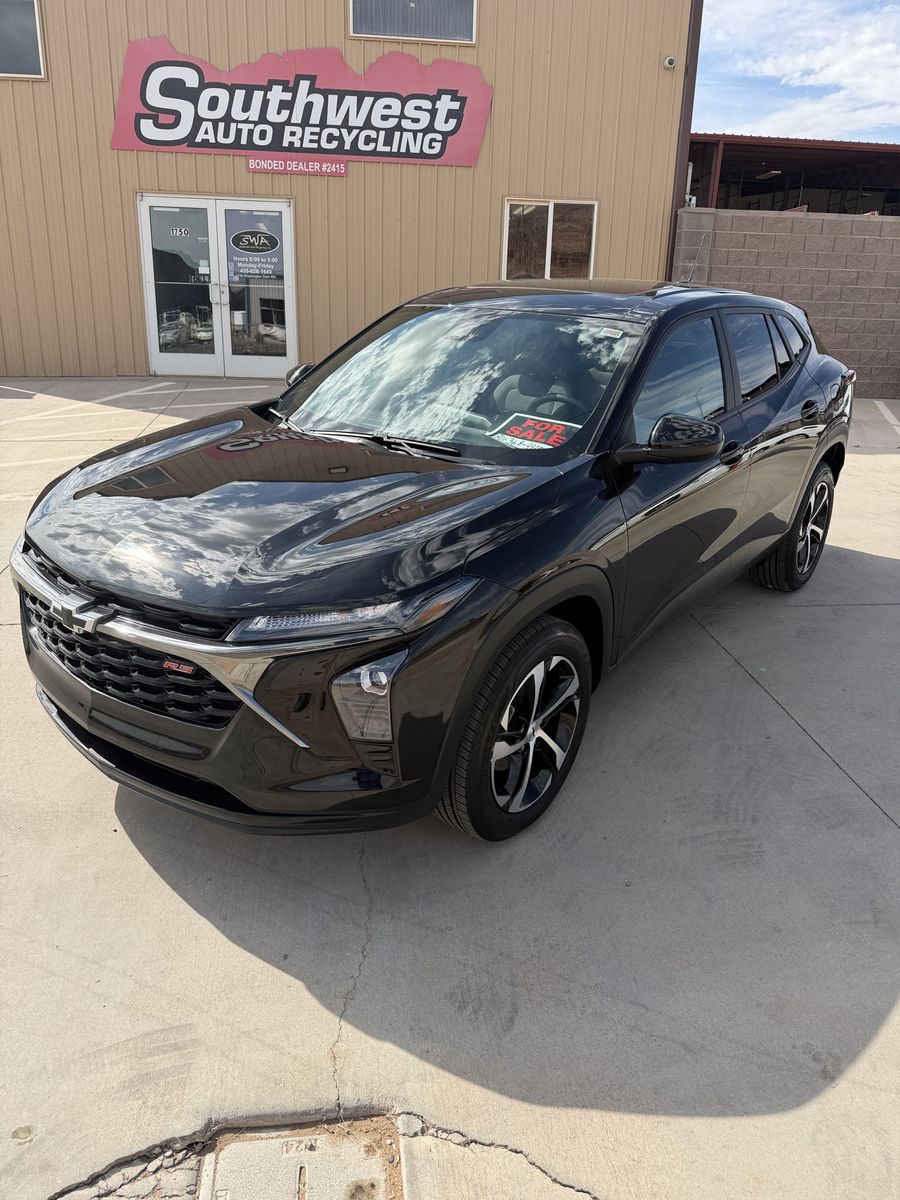 2025 Chevrolet Trax RS