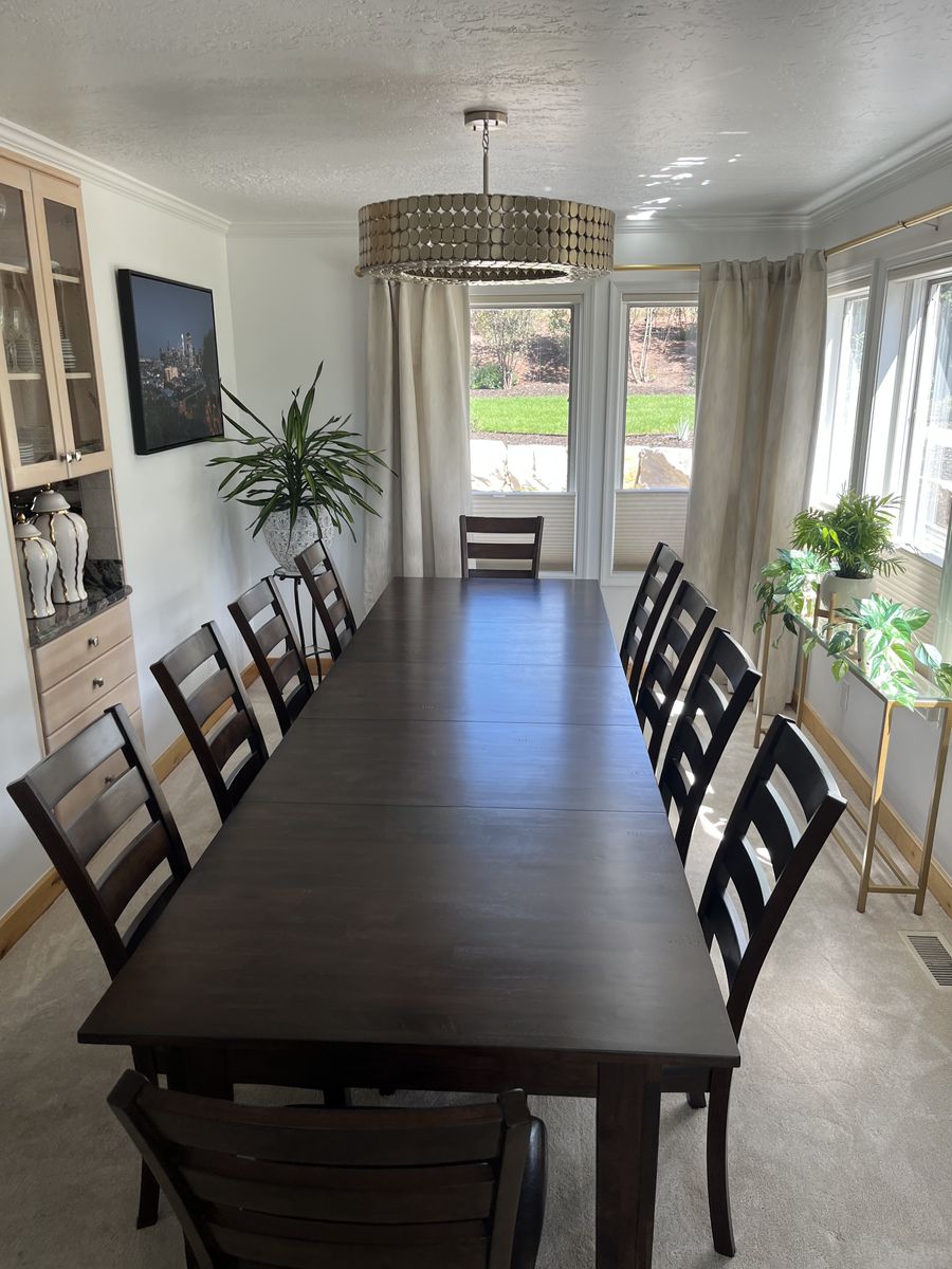 Dining Room Table with chairs