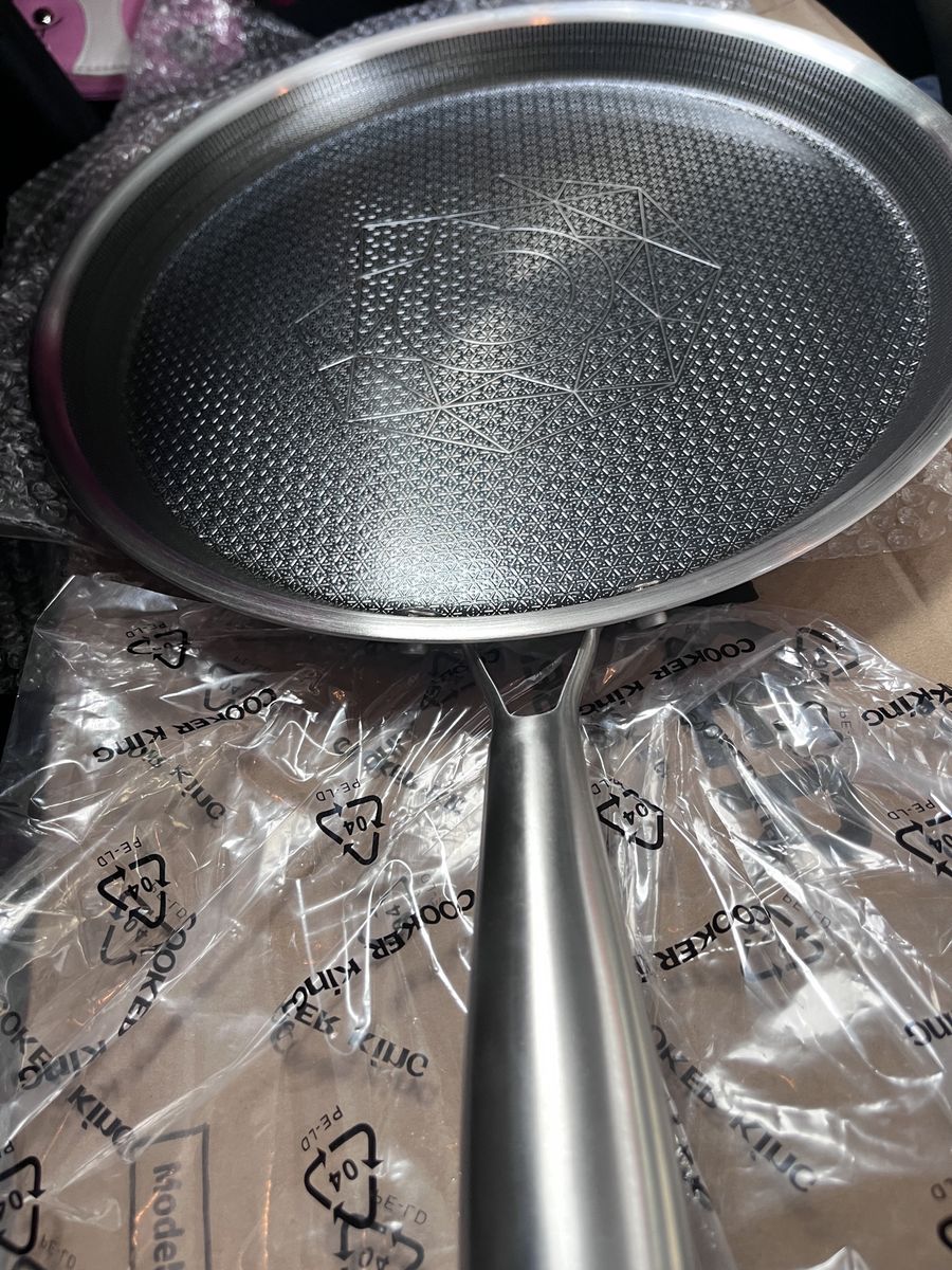 COOKER KING 10.5" Non-Stick Induction-Ready Fry Pan, Laser Etched Aluminum