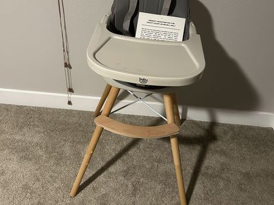 High chair for baby/ toddler