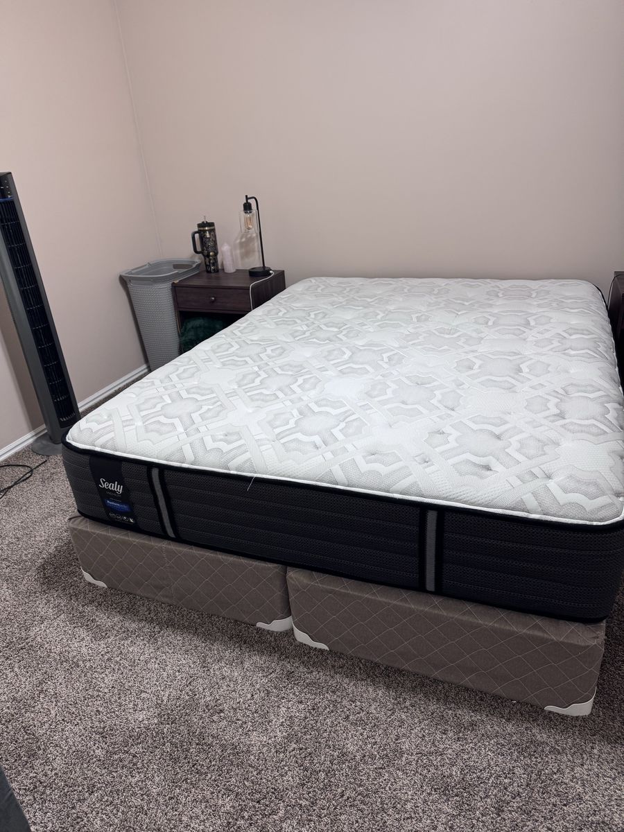 Queen Mattress with box spring foundation