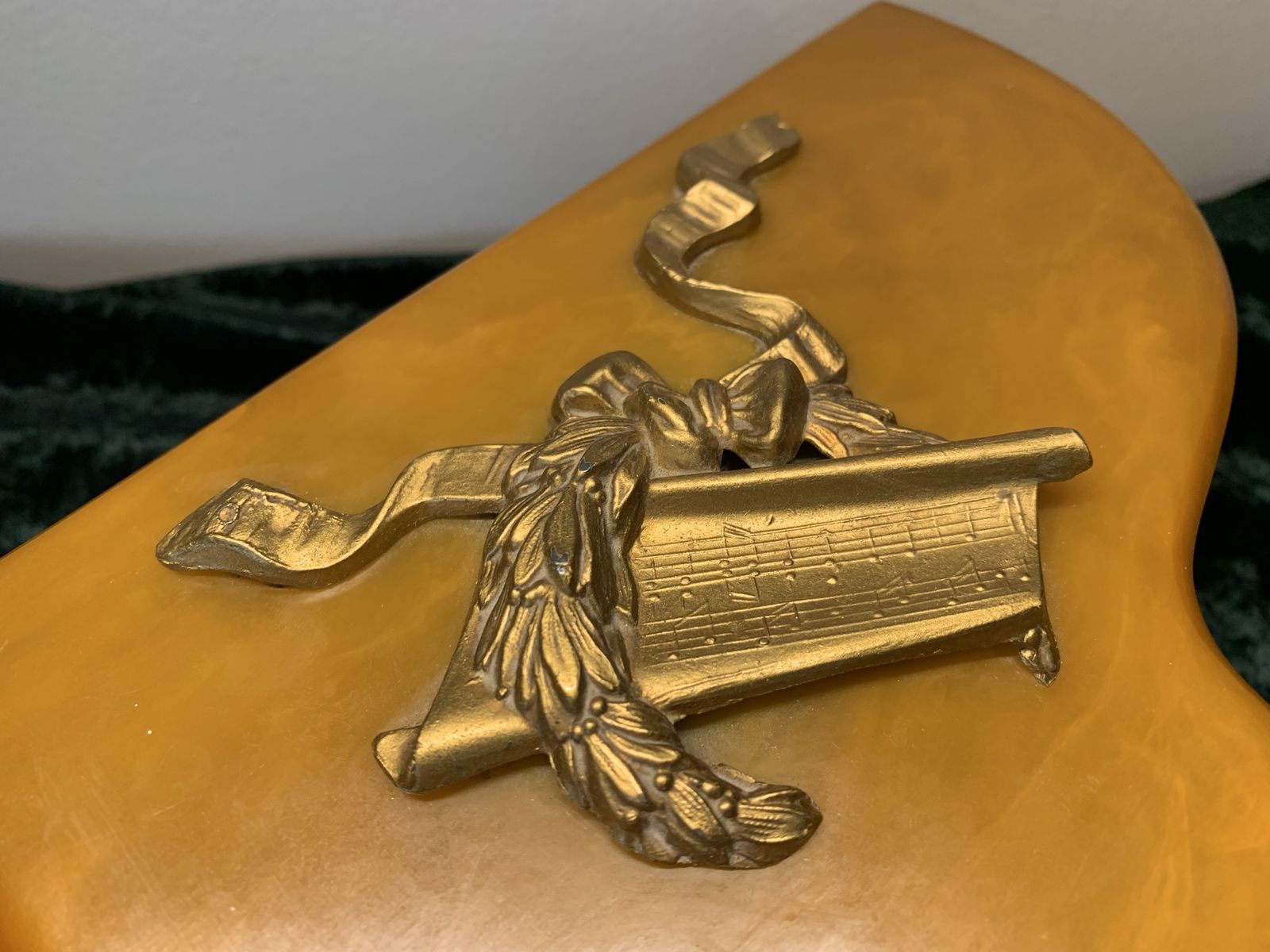 Main image 9