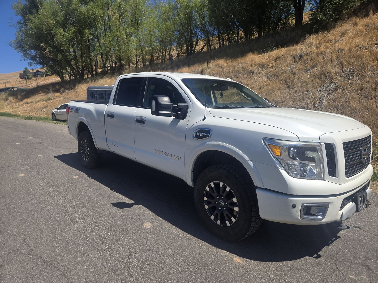 2017 titan trade for 5th  wheel toyhauler