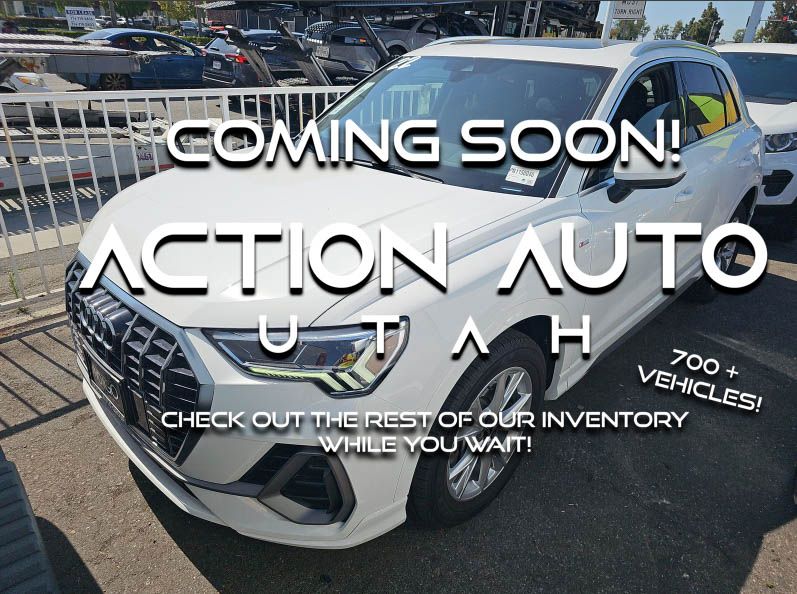 2022 Audi Q3 quattro S line Prem Plus 45 TFSI