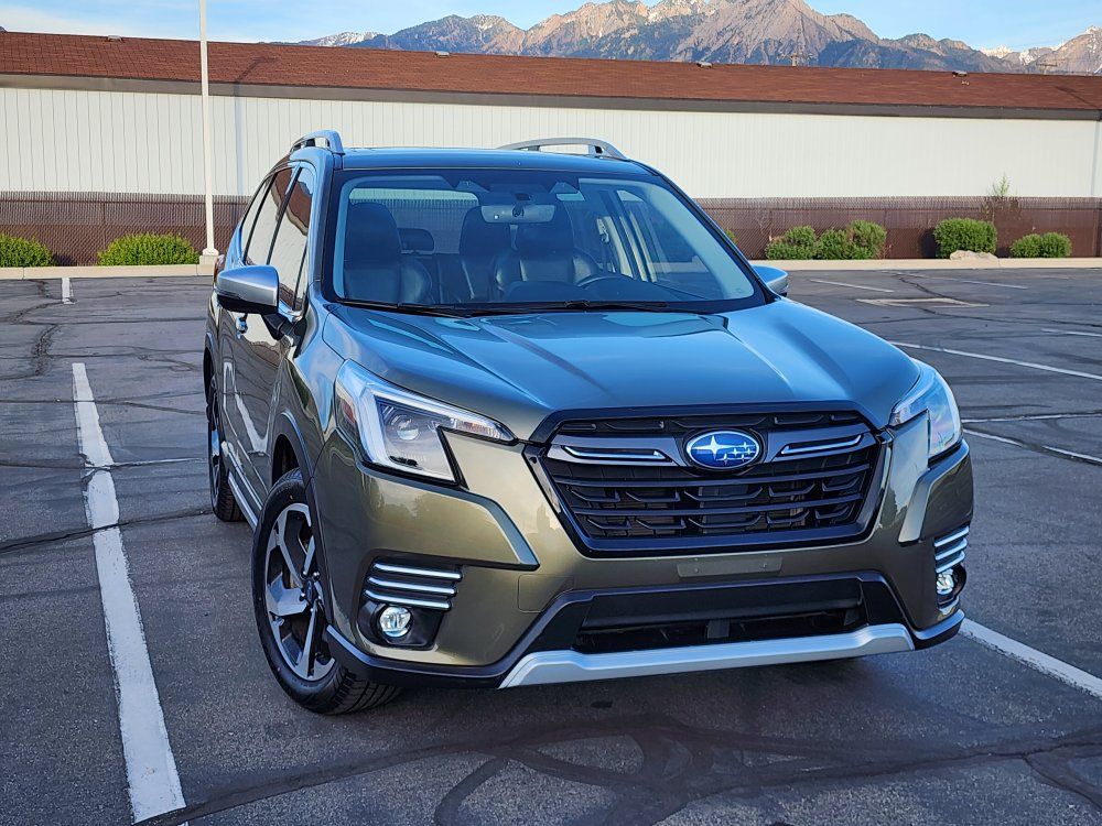 2023 Subaru Forester Touring