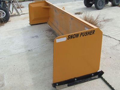 Snow pusher