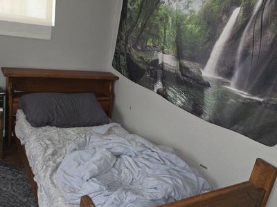 Rustic Solid Wood Twin Bed Frame with Headboard - Sturdy & Classic Design