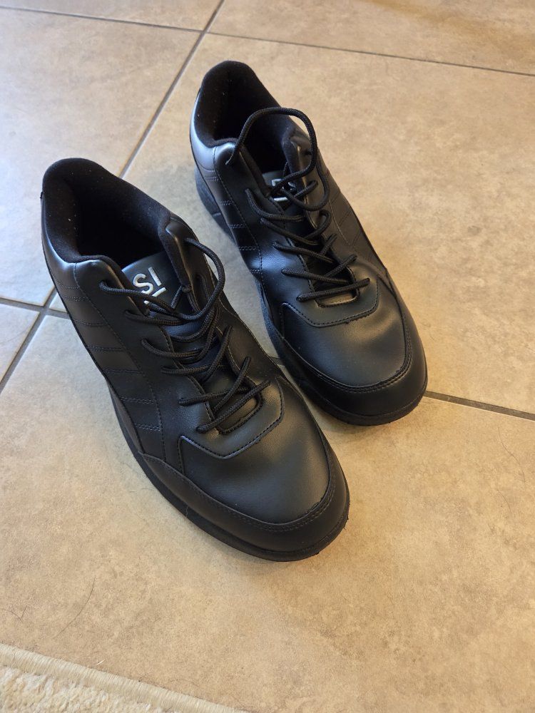 bowling shoes size 13