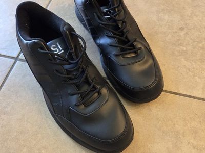bowling shoes size 13