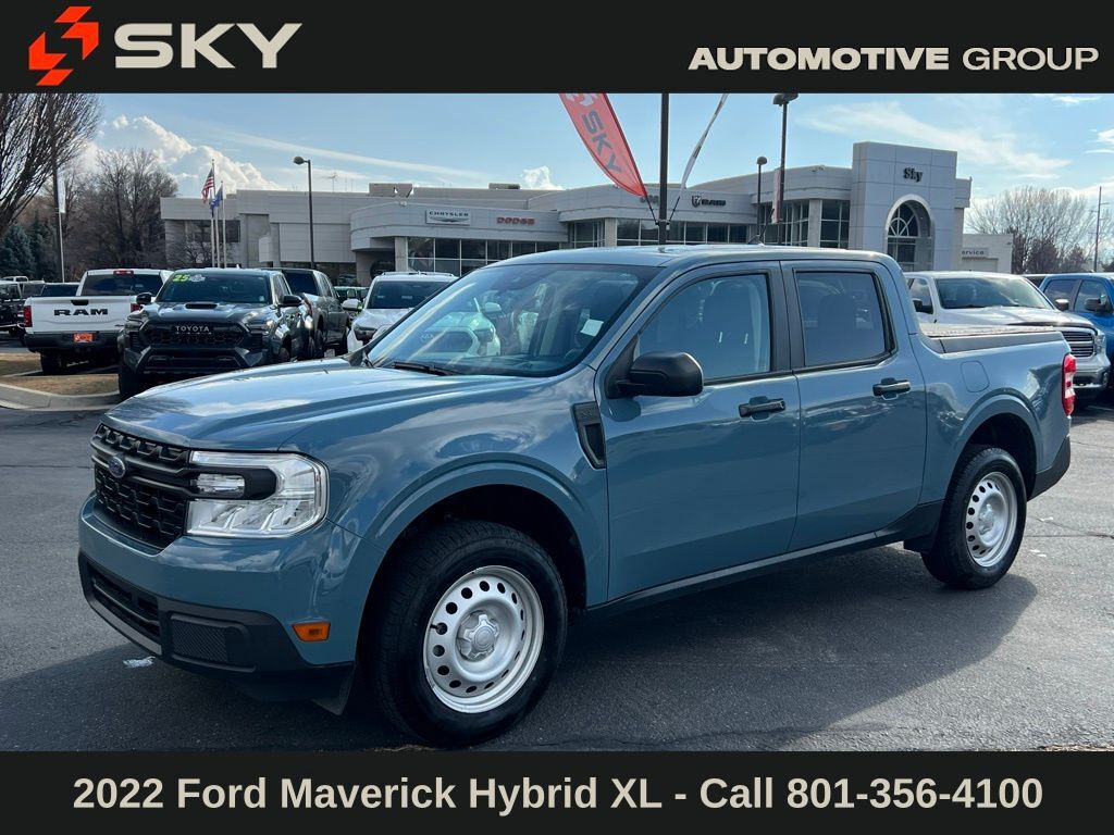 2022 Ford Maverick XL