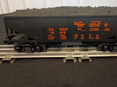 UMD 027 scale Rio Grande Hopper car