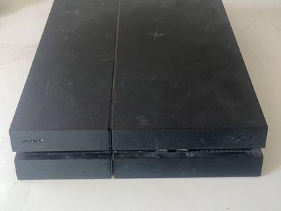 Sony PlayStation 4 Console with Gold DualShock 4 Controller