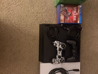 XBOX ONE & PLAYSTATION 4