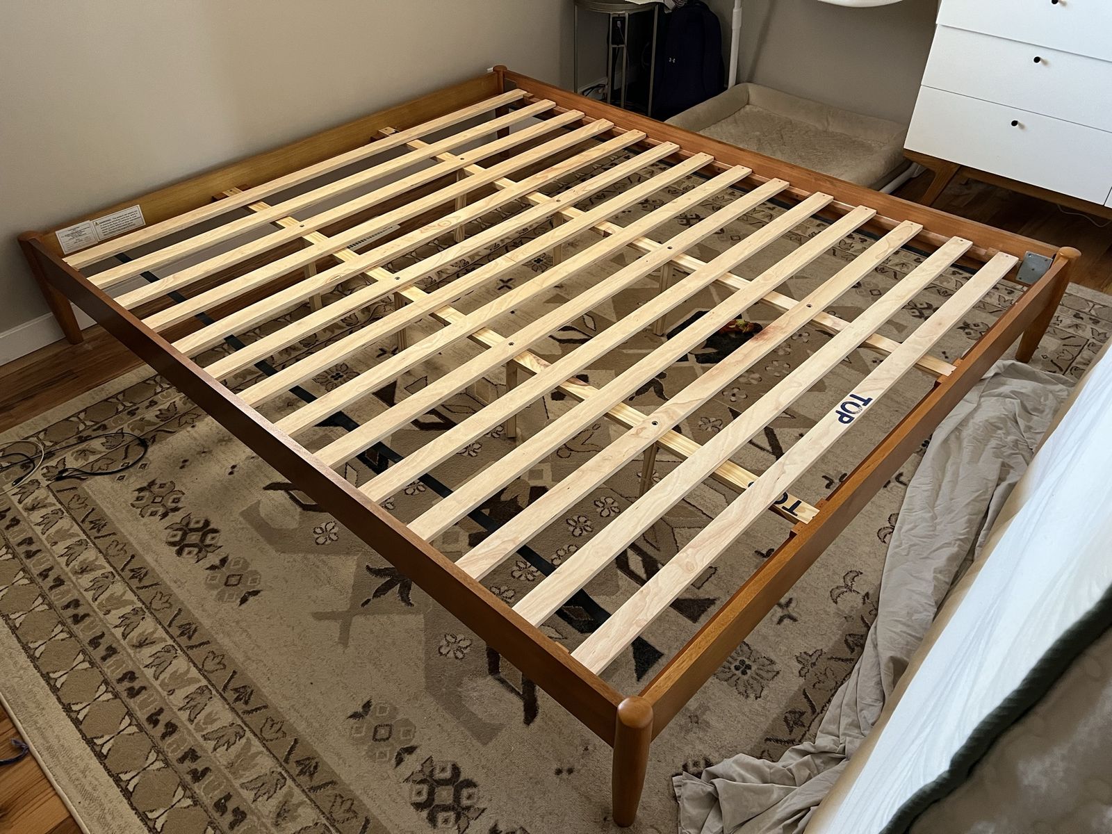 Cali king Wooden Bed Frame with Slats - Mid-Century Style