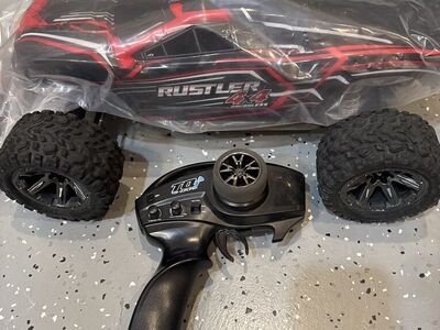 Traxxas Rustler 4x4 VXL