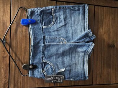 Rock & Republic “Fever” Pull‑On Denim Shorts