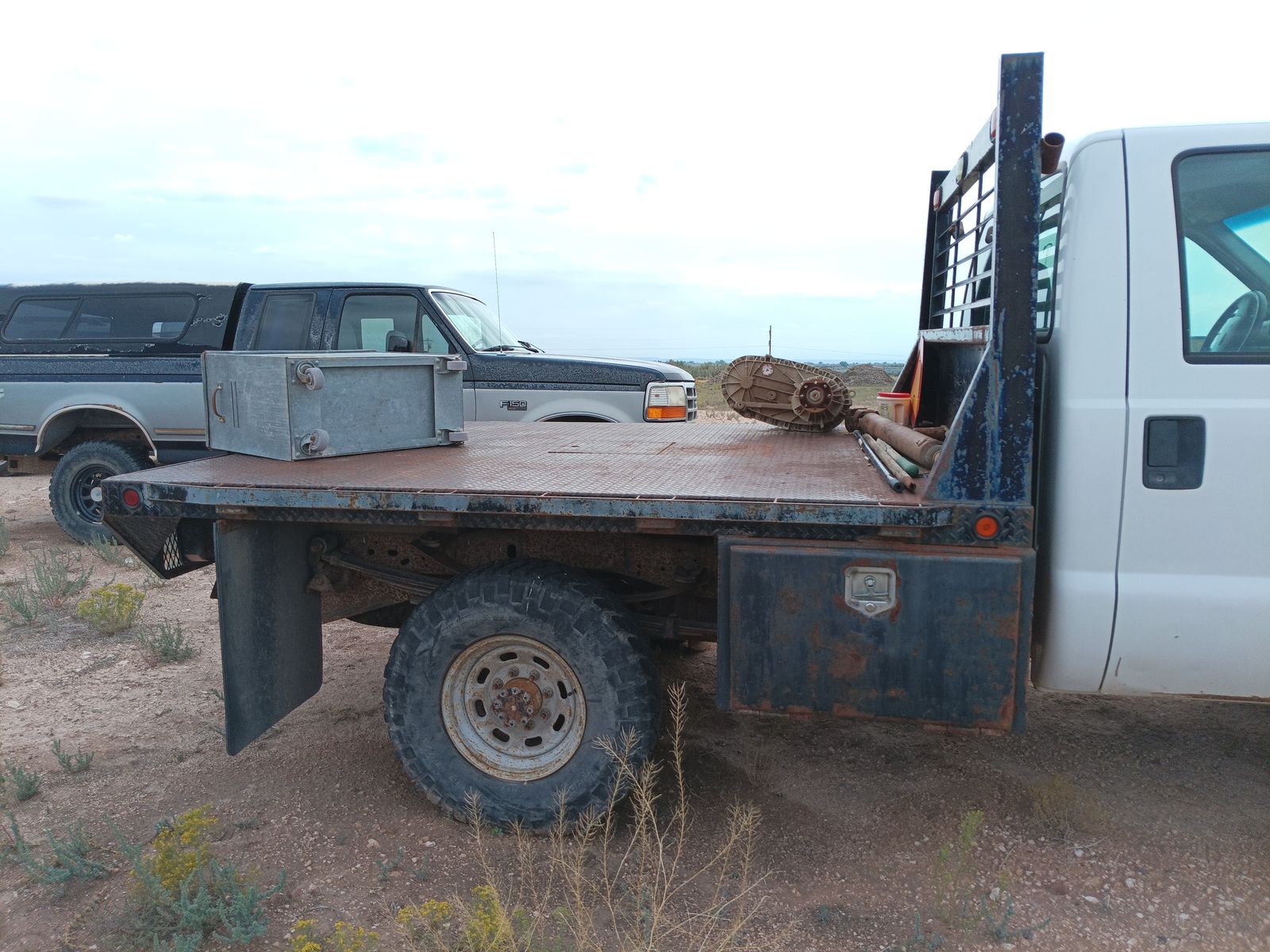 Flat bed for sale