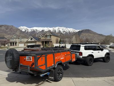 OPUS OP4 off-road pop-up trailer