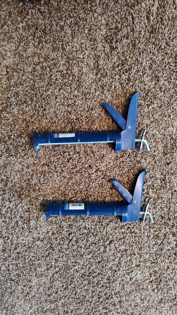 set of two brand new caulking guns caulk gun