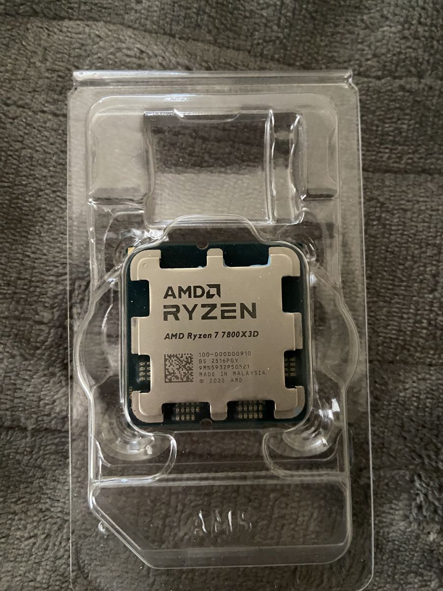 AMD Ryzen 7 7800x3D CPU