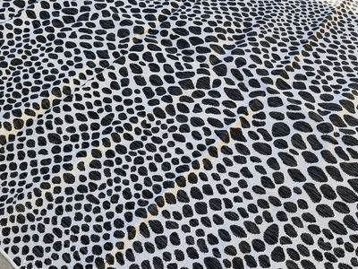 New. Awesome Leopard Print 8x10 Indoor/Outdoor