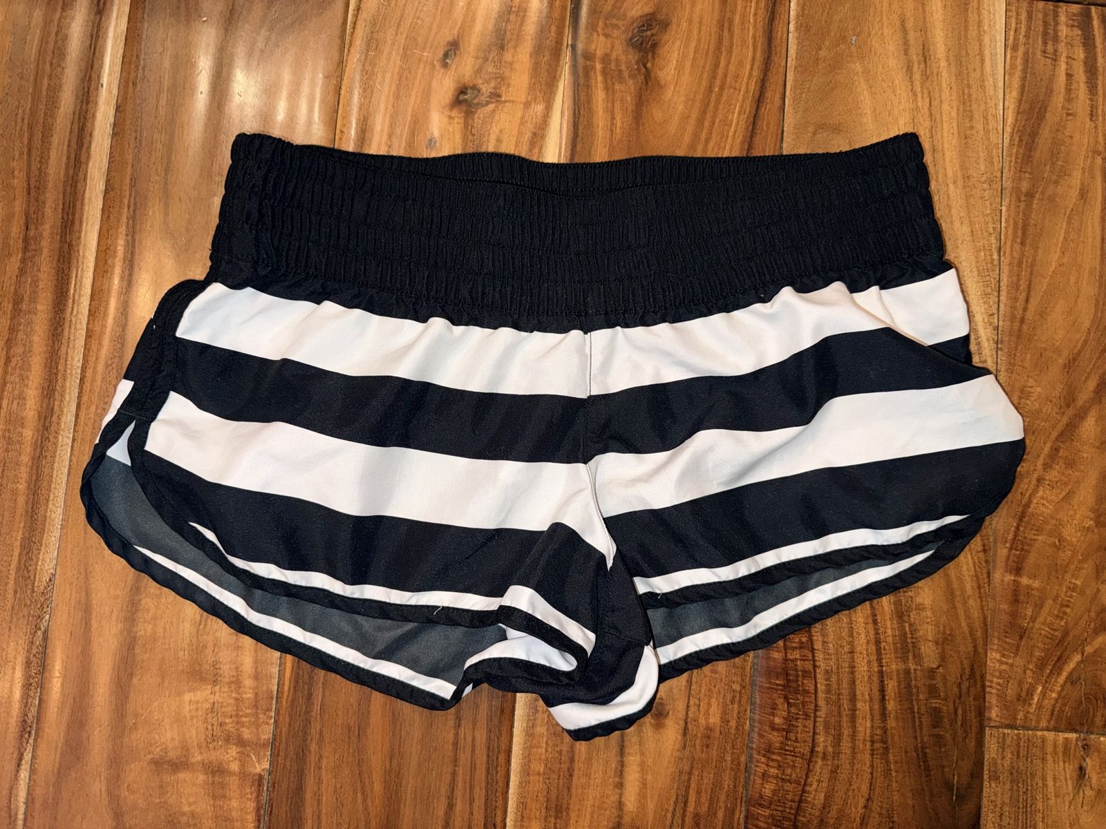 Women Size Small Board Shorts