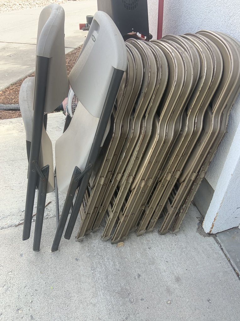 Metal Folding Chairs