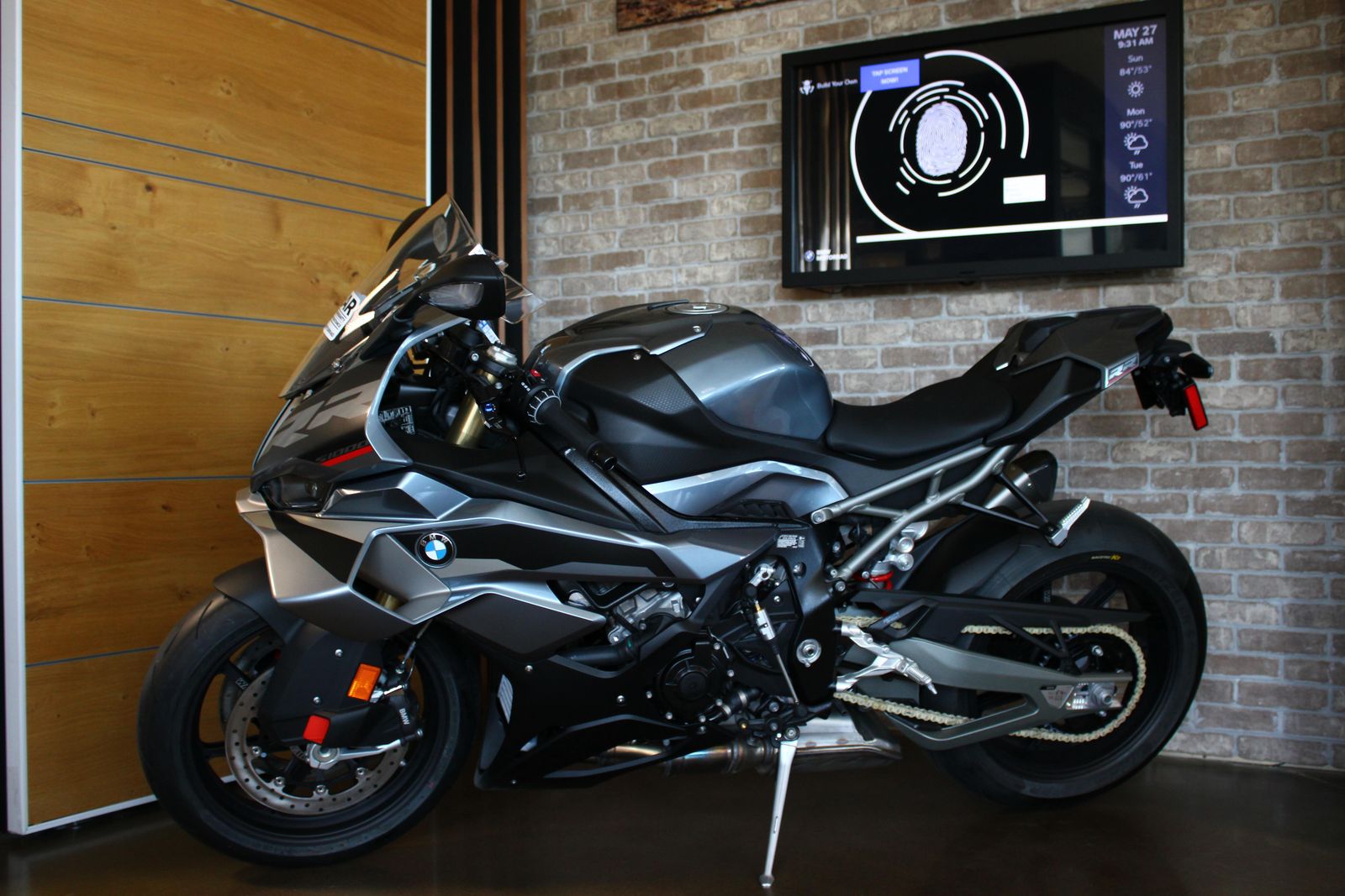 2026 BMW S 1000 RR