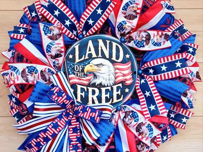 Patriotic Eagle Wreath