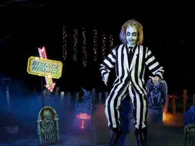 BeetleJuice Halloween Animatronic Lot