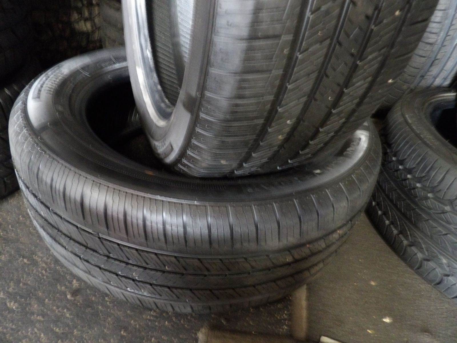 225/55R18 SUMMIT TRAIL CLIMBER SUV PAIR OF TWO USED TIRES