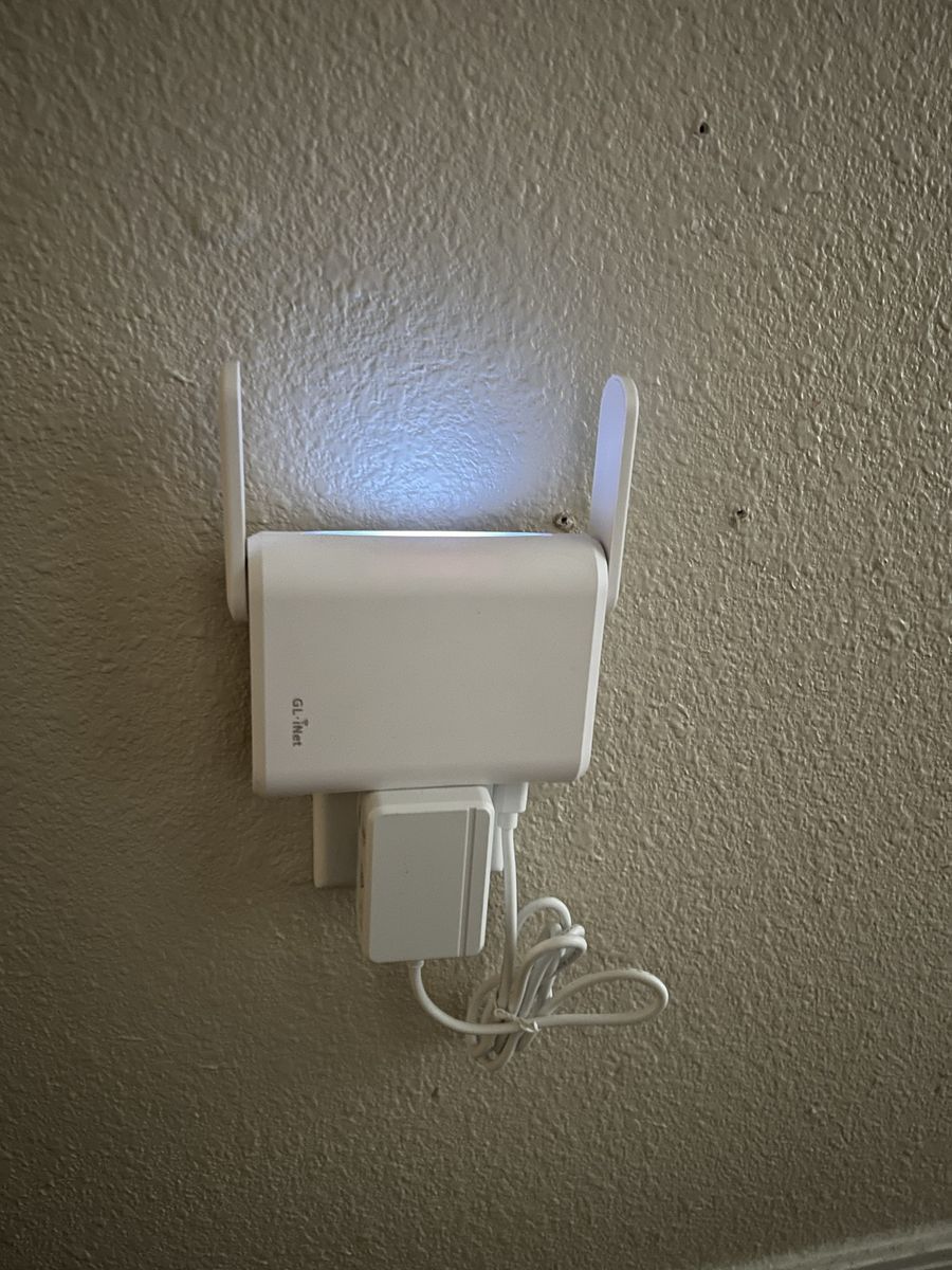 GL.iNet GL-SFT1200 (Opal) Portable WiFi Travel Router
