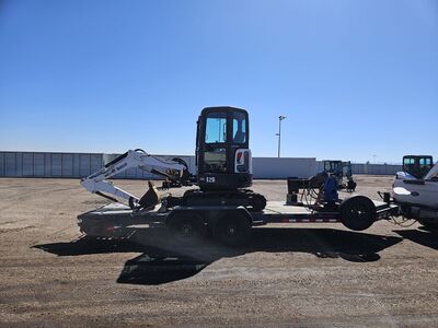 Bobcat e26 mini Excavator