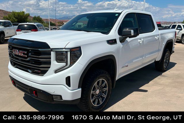 2025 GMC 1500 AT4
