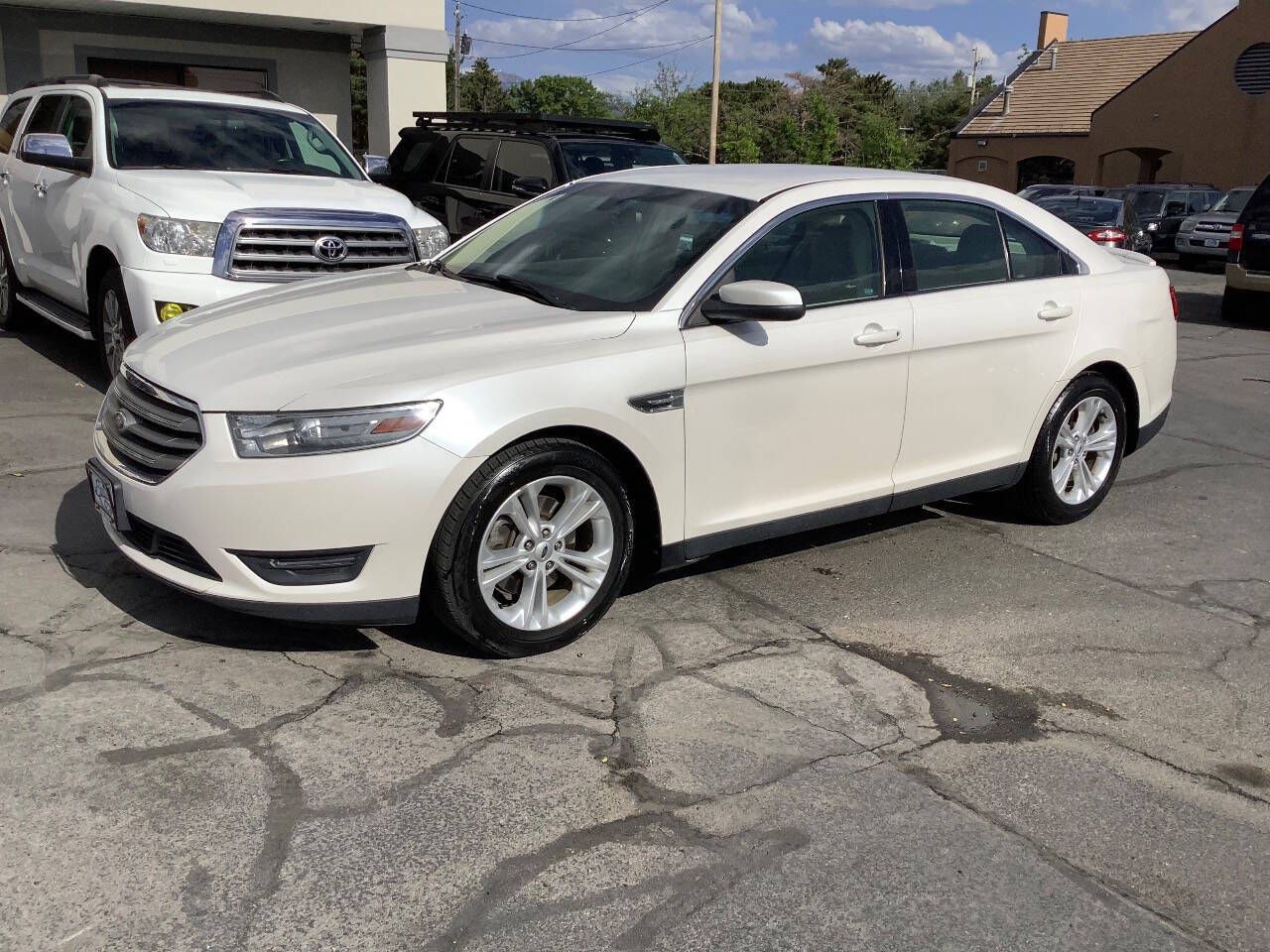 2014 Ford Taurus SEL