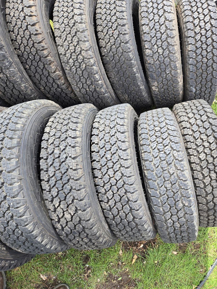 235/80/17 (6) 265/70/17 (4) 245/75/17 (4) Load E Takeoffs