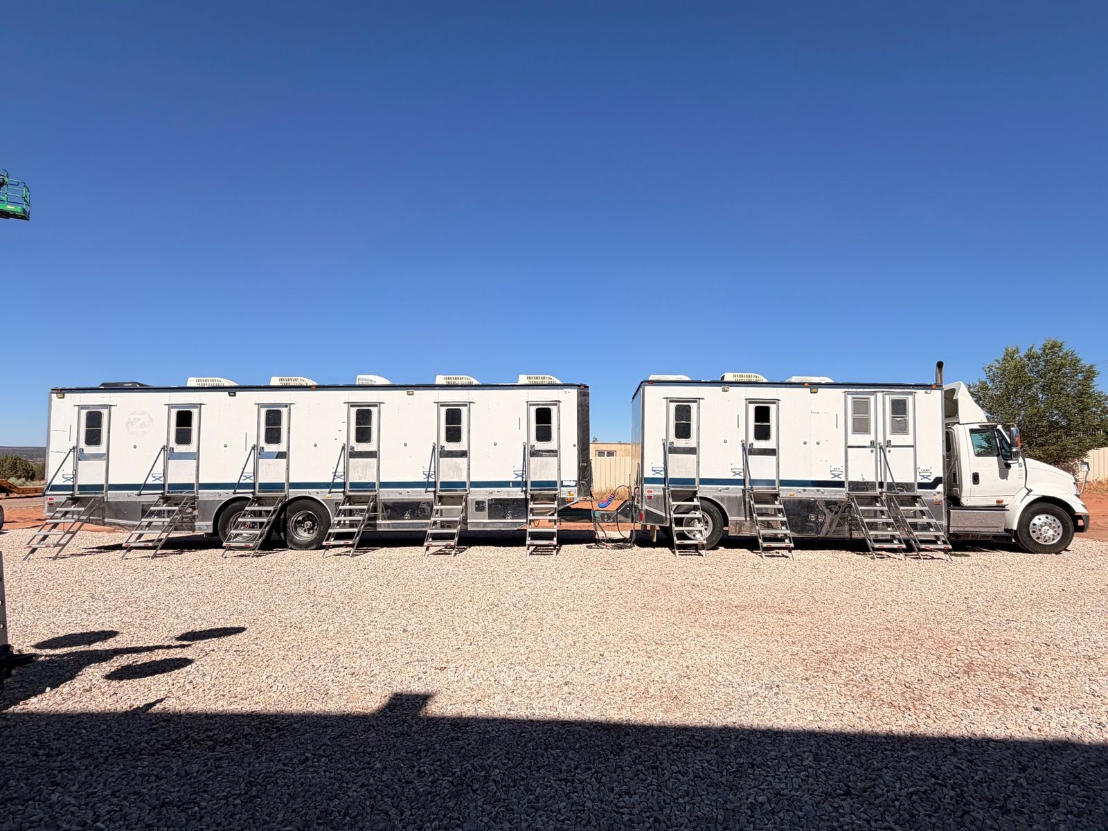 2014 International Changing Room/Restroom Truck
