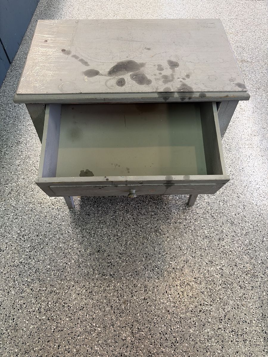 Main image 4