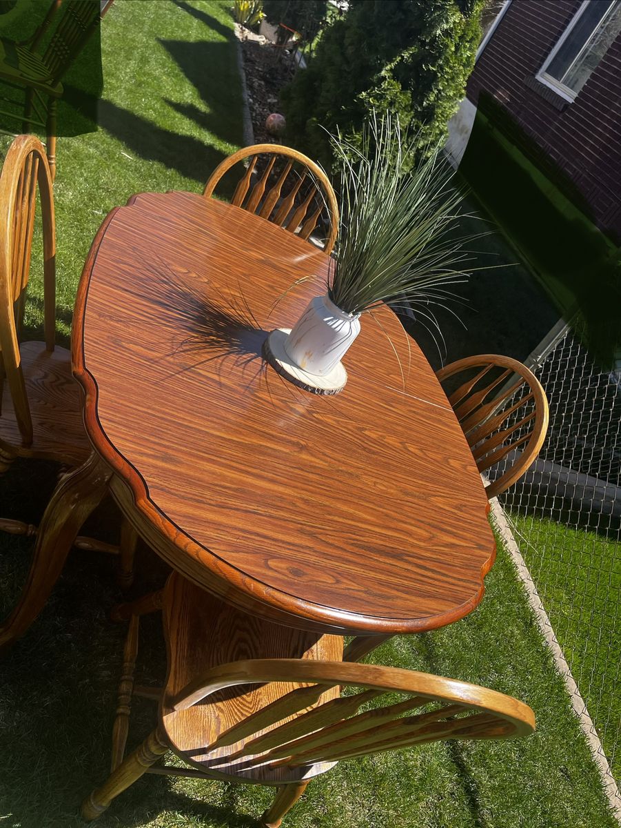 Very Solid Dining Table Set