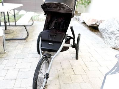 MINT Thule Urban Glide Jogging Stroller Accessories Included