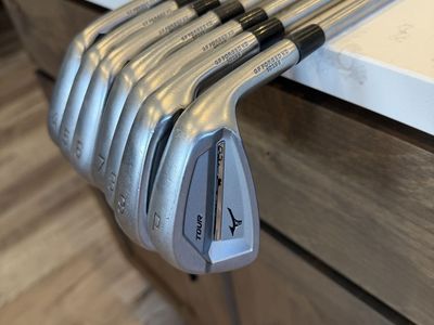Mizuno JPX 921 Tour Irons 4-PW, Right Handed, GF Forged HD 1025E