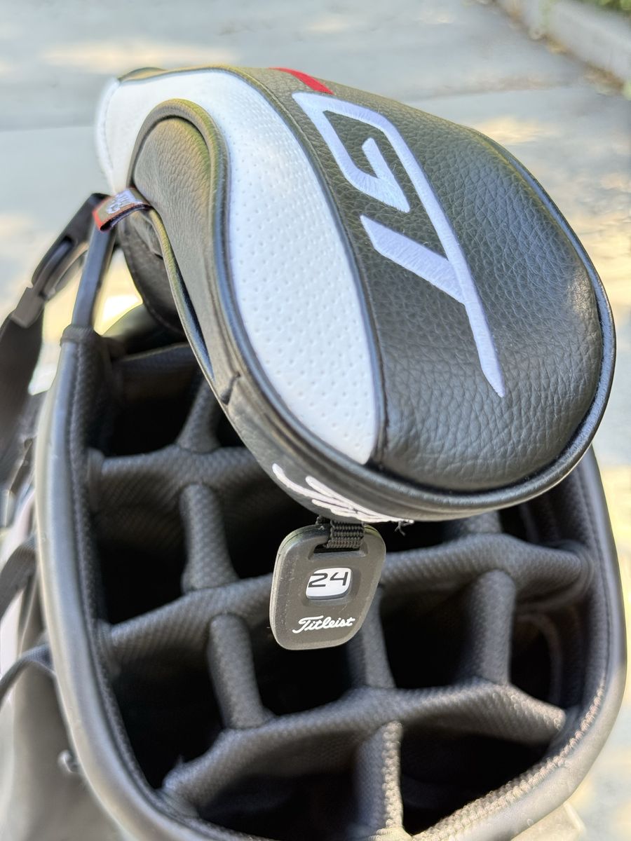 Titleist GT2 5 Hybrid Golf Club 24° loft Tense Blue 65 stiff flex w/ Headcover - Excellent Condition