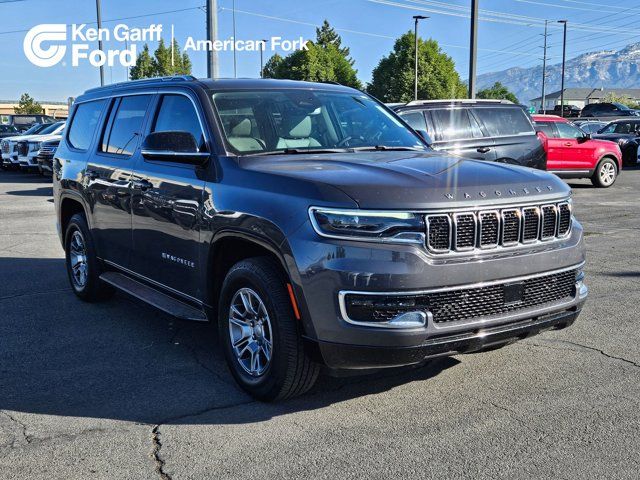 2023 Jeep Wagoneer Base