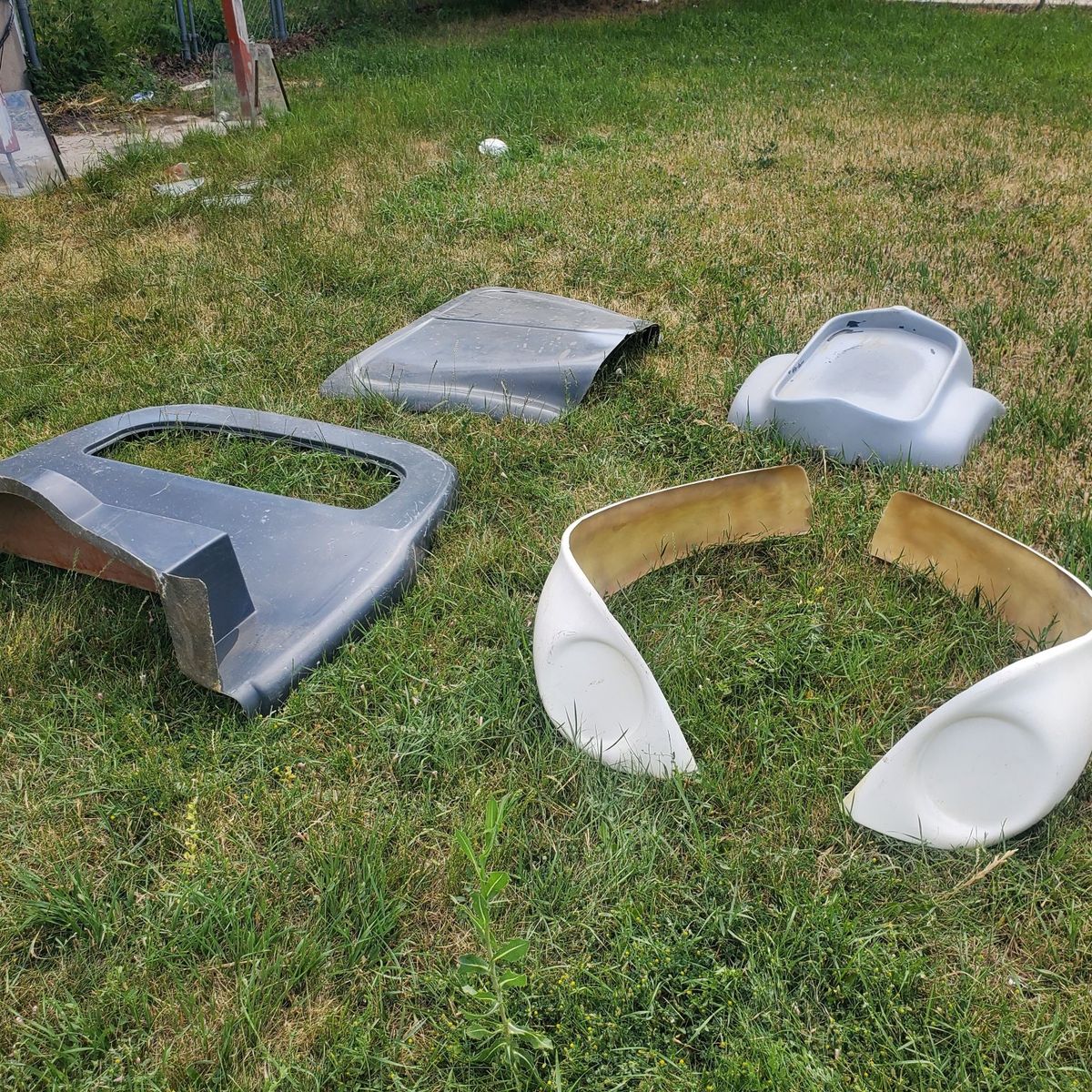 Main image 11