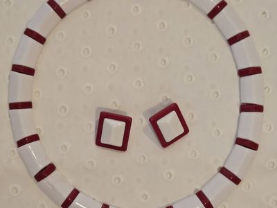 Vintage Avon Classic Lines Red & White Lucite Necklace & Earrings Preowned